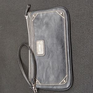 Nine West Wristlet